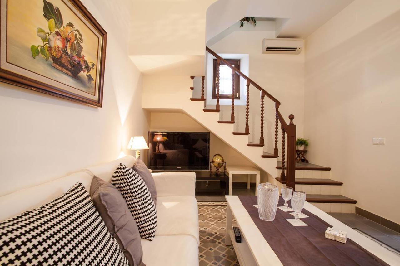 Appartamento Angeles House Siviglia Esterno foto